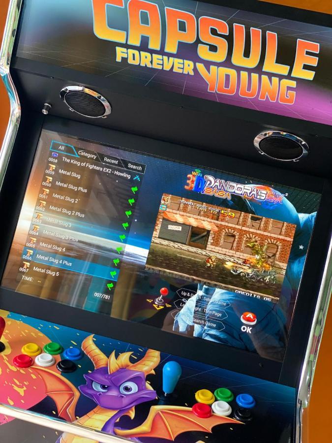 Capsule Forever Young - Jacuzzi - Sauna - Billard - Arcade De Jeux - Netflix & Home Cinema - Ping Pong Hastiere-par-dela Екстер'єр фото