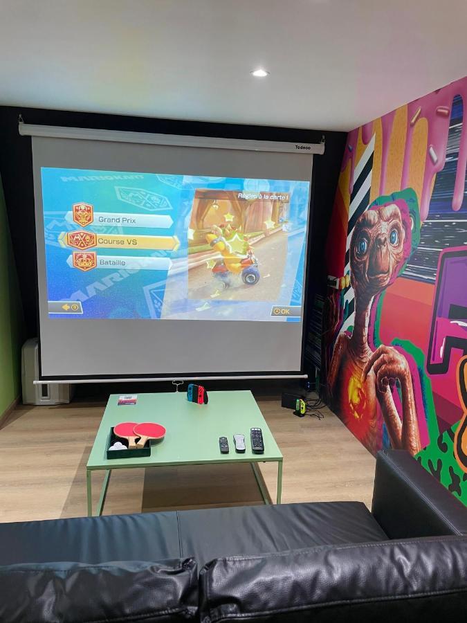 Capsule Forever Young - Jacuzzi - Sauna - Billard - Arcade De Jeux - Netflix & Home Cinema - Ping Pong Hastiere-par-dela Екстер'єр фото