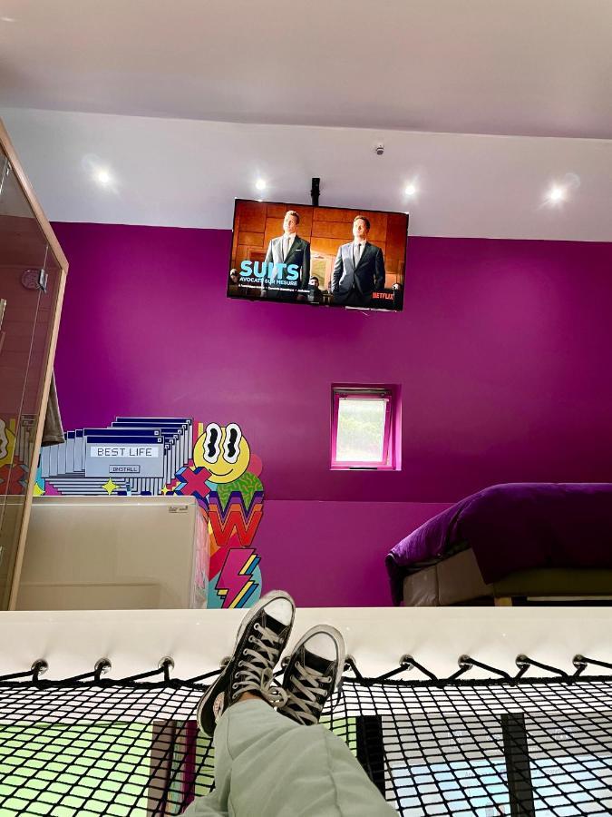 Capsule Forever Young - Jacuzzi - Sauna - Billard - Arcade De Jeux - Netflix & Home Cinema - Ping Pong Hastiere-par-dela Екстер'єр фото